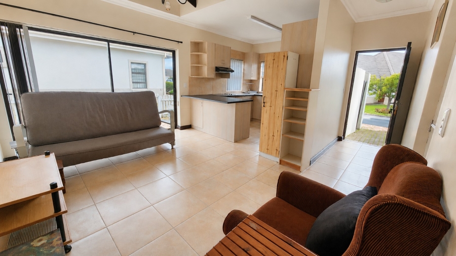 2 Bedroom Property for Sale in Blue Mountain Village Western Cape